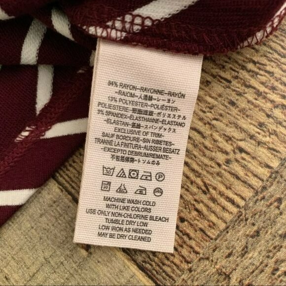 Free people maroon and white diagonal striped oversized cropped top -S - Picture 6 of 6